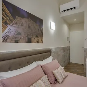 Navona Charme Италия