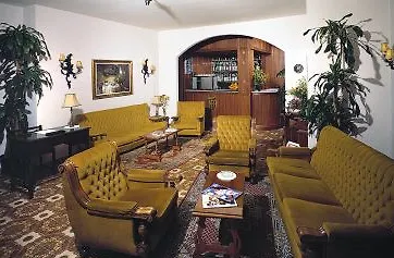 ****  Hotel Villa Bianca Resort タオルミーナ イタリア