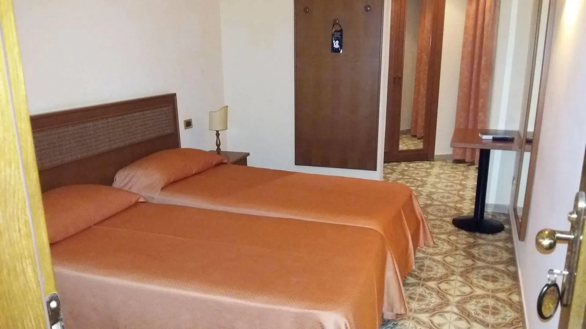 Hotel Villa Bianca Resort タオルミーナ