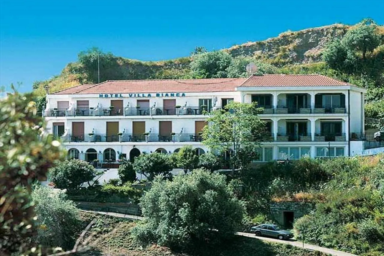 Hotel Villa Bianca Resort タオルミーナ イタリア